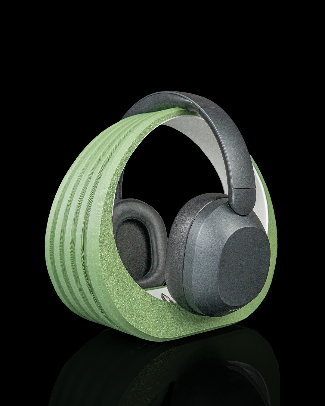 Ring Dock Headphone Stand, 3D Printed Modern Headset Holder and Desk Display for Gamers