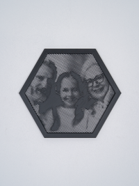 Hexagon halftone photo frame